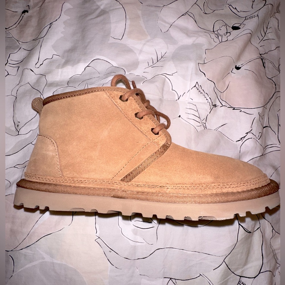 Ugg slipper boots - Picture 2 of 3